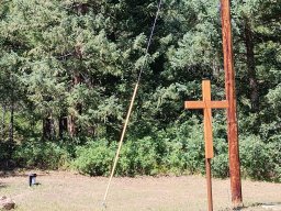 St Clare welcoming Cross